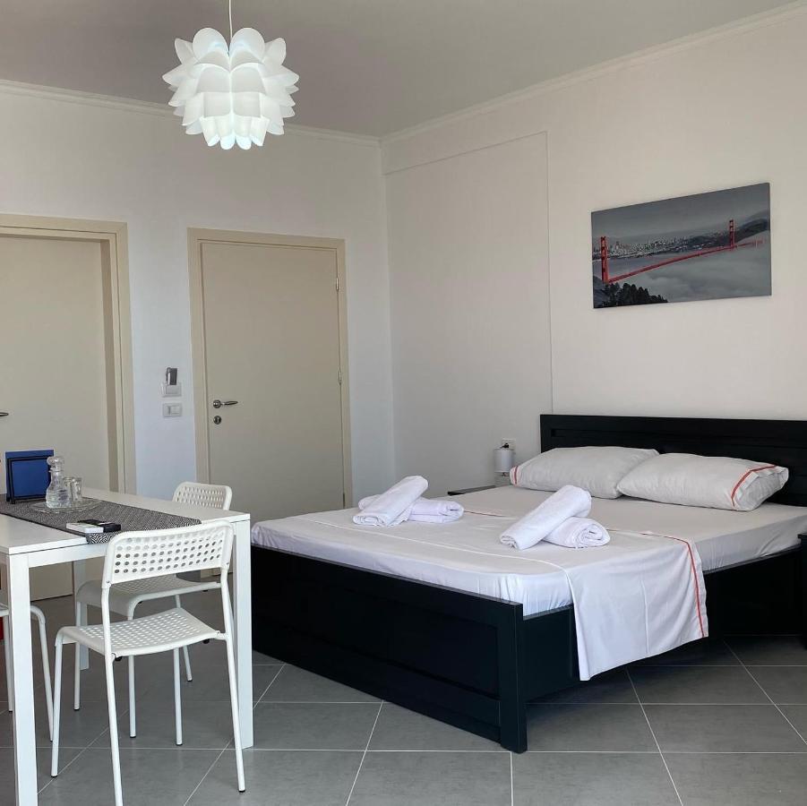 Terrace View Apartments ساراندا المظهر الخارجي الصورة